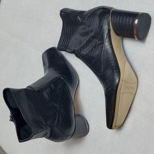 Franco Sarto Pisa Square Toe Bootie in Black Croco Print Size 8.5M